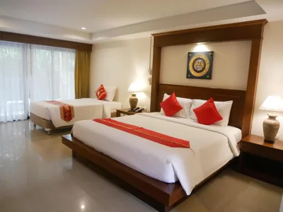 三人间（侧面泳池景） — Baan Yuree Resort & Spa